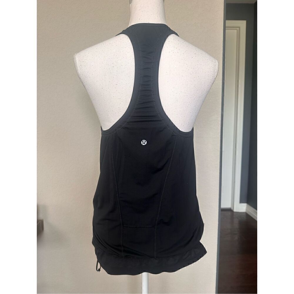 Lululemon Mind over Matter Tech Tank size 6